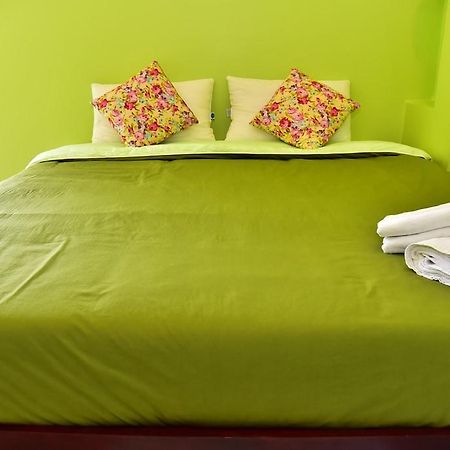 The House At Pranburi Hotell Eksteriør bilde