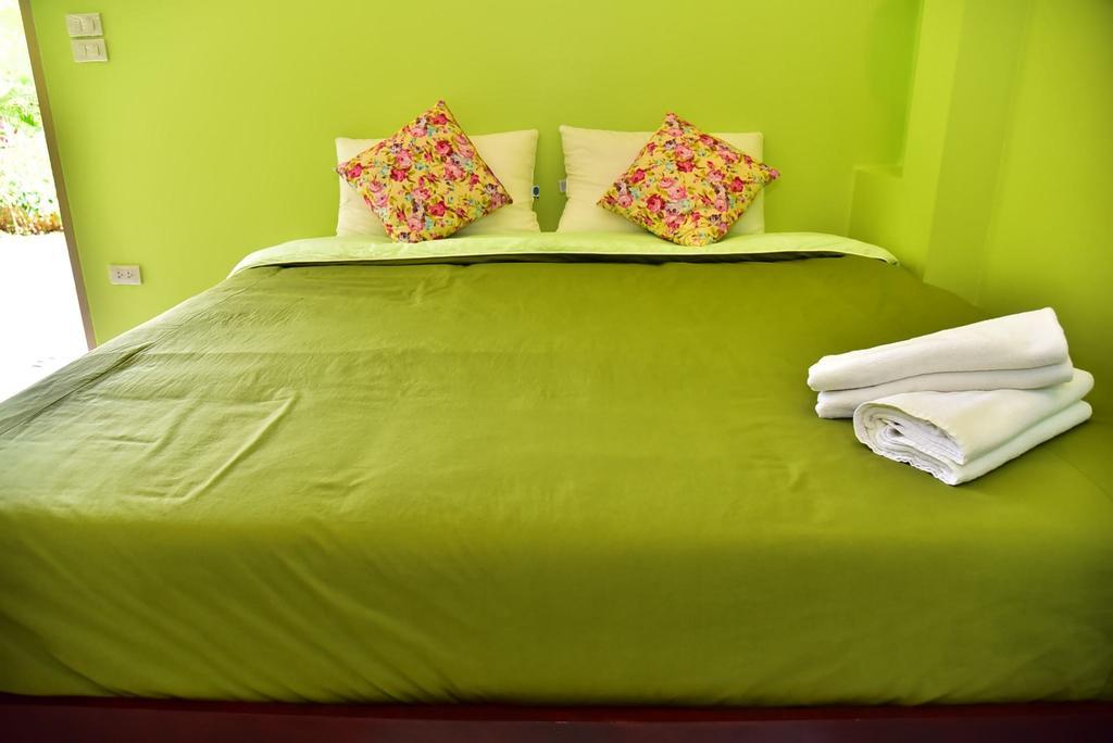 The House At Pranburi Hotell Eksteriør bilde