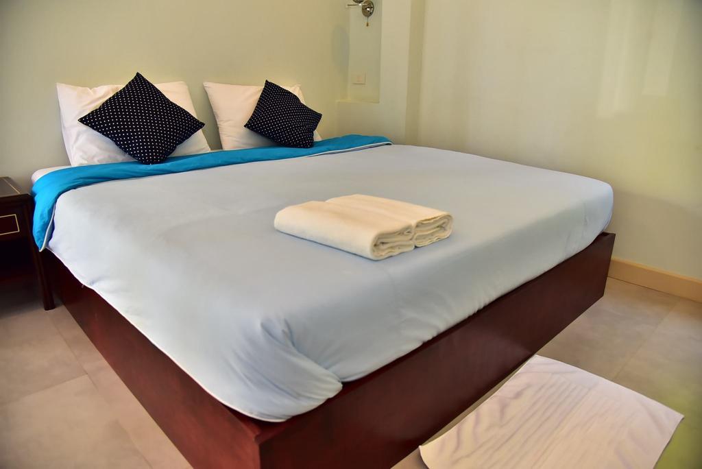 The House At Pranburi Hotell Eksteriør bilde