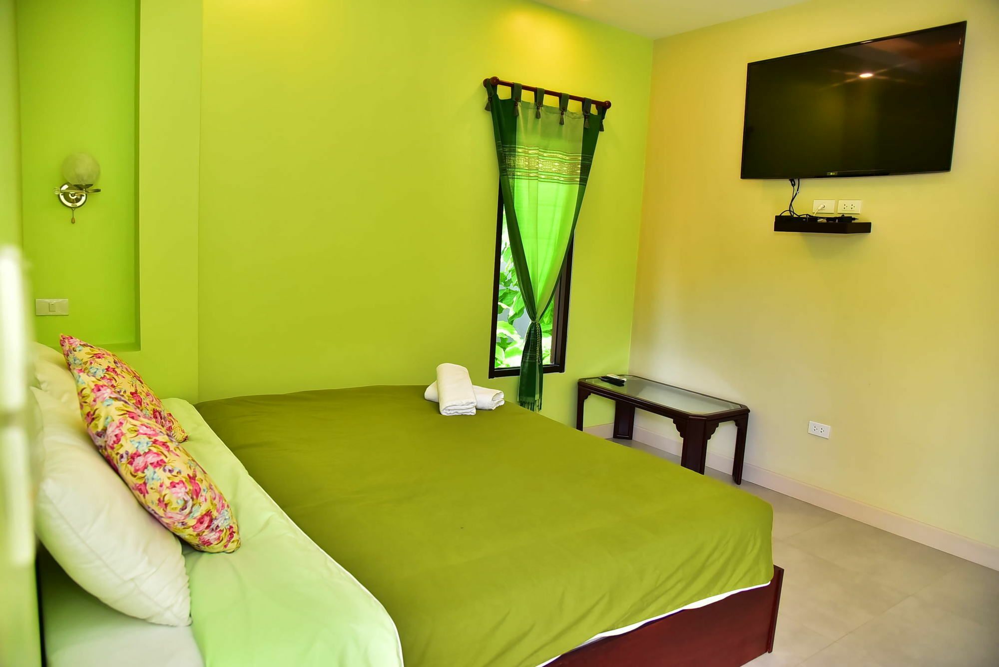 The House At Pranburi Hotell Eksteriør bilde